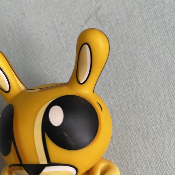 Kidrobot Dunny LA Series Joe Ledbetter Figure 2005 - Picture 9 of 10
